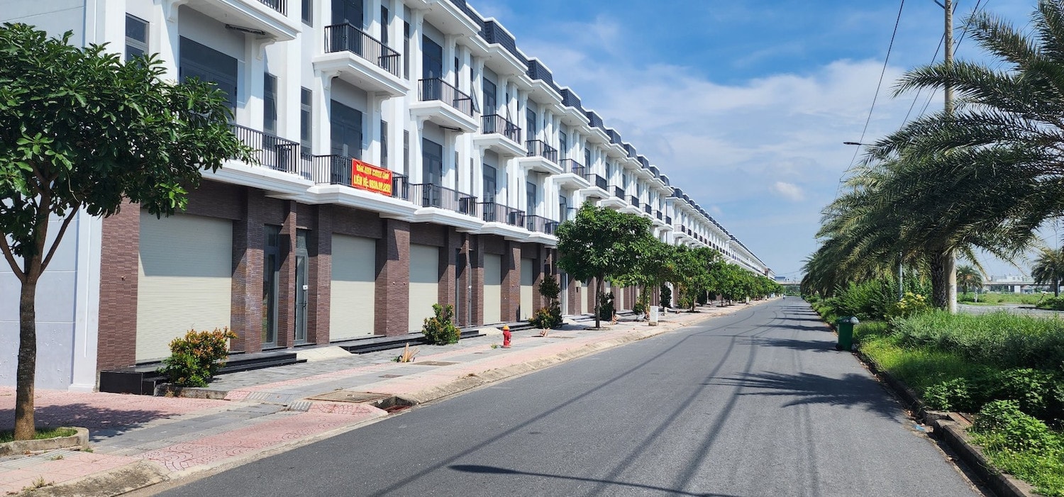 Long An: Khách hàng “mắc kẹt” tại dự án The Sol City của Thắng Lợi Group