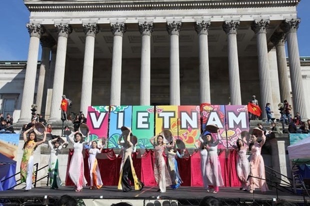 Việt Nam đứng thứ 5 về số lượng sinh viên du học tại Hoa Kỳ -0