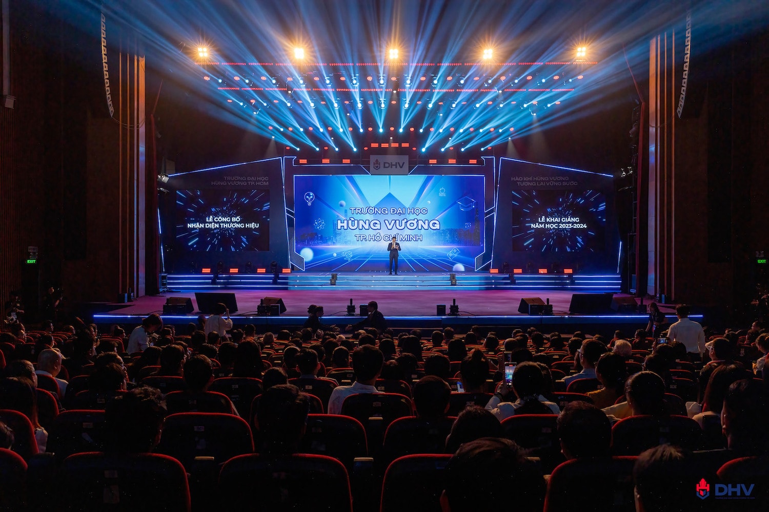 Phát triển Trường Đại học Hùng Vương TP. Hồ Chí Minh theo mô hình đại học khởi nghiệp