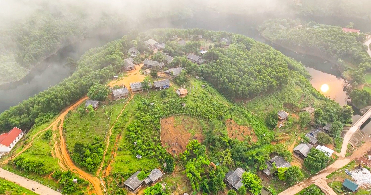 Cùng xây dựng khối đại đoàn kết vùng biên viễn Quảng Bình -0