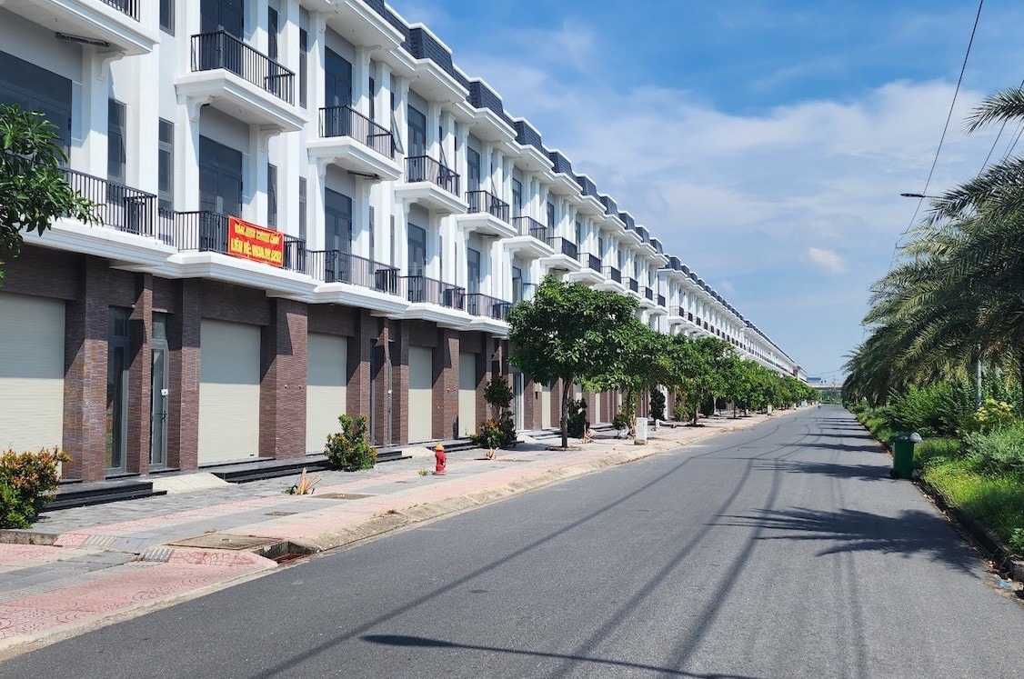 Cảnh hoang tàn tại 