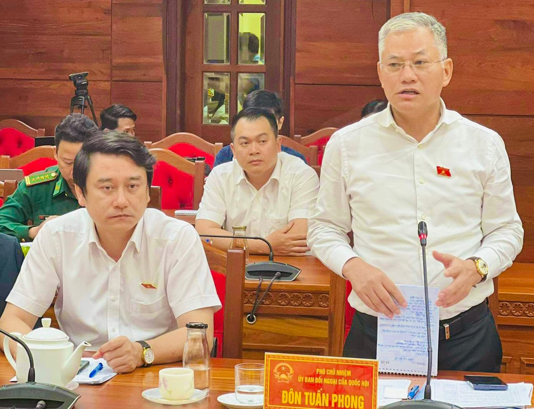 Ủy ban Đối ngoại Quốc hội khảo sát đường biên giới và làm việc với lãnh đạo tỉnh Đắk Lắk -0