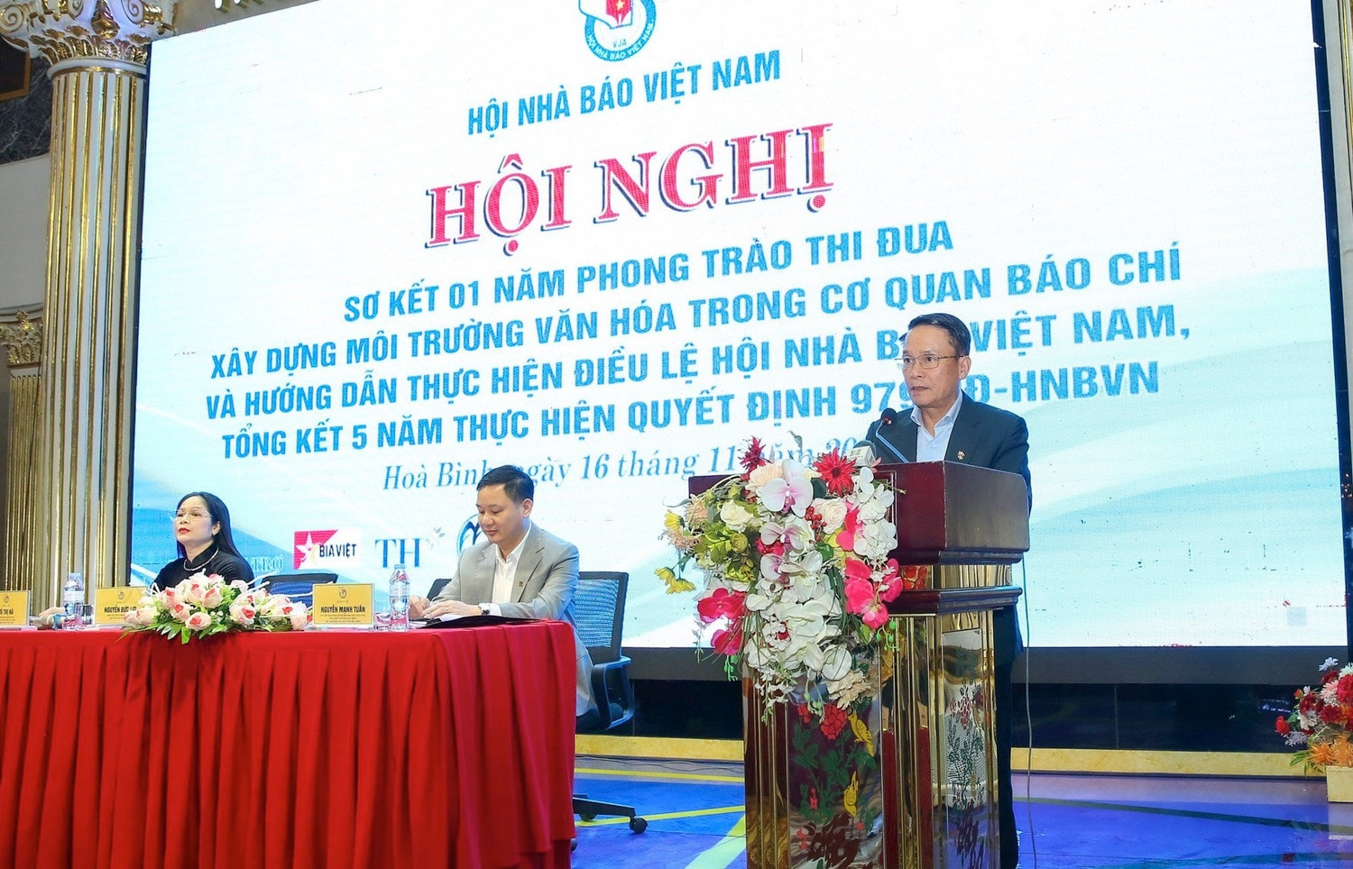 Sơ kết 1 năm thực hiện phong trào thi đua Xây dựng môi trường văn hóa trong các cơ quan báo chí