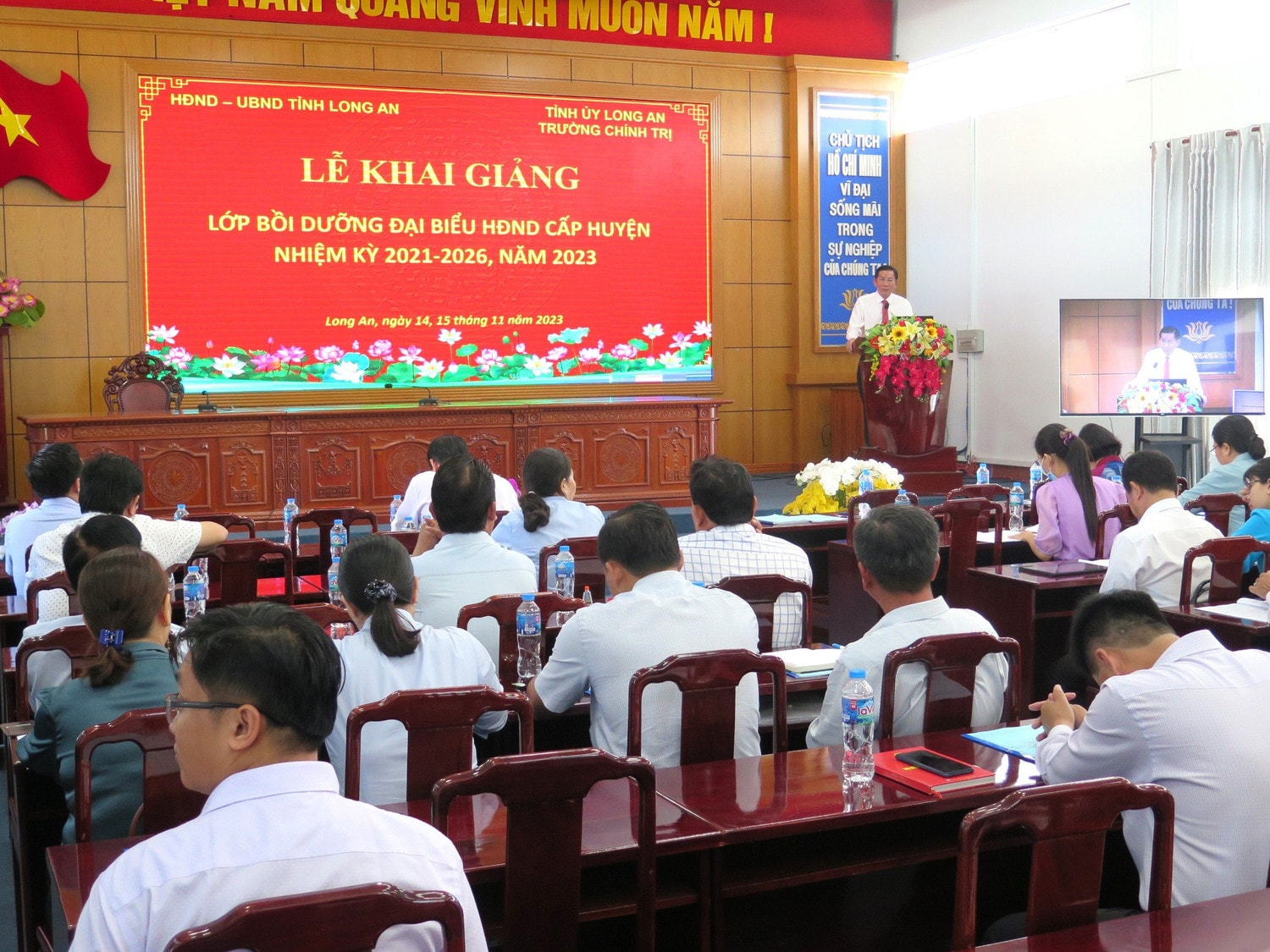Tổ chức lớp bồi dưỡng kiến thức, kỹ năng cho đại biểu HĐND cấp huyện -0
