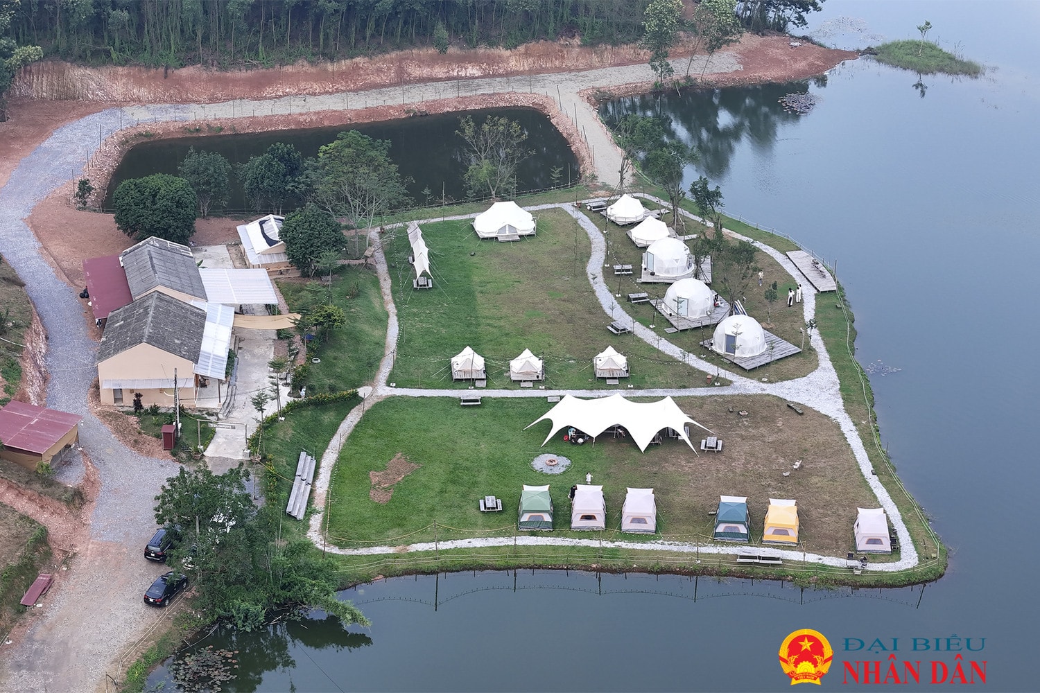 Vụ khu du lịch cắm trại hoạt động trái phép trên hồ Ghềnh Chè: Yêu cầu chủ đầu tư công trình lên làm việc -0