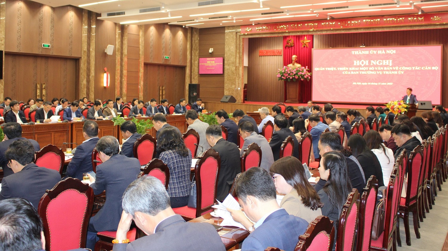 Hà Nội kiên quyết thay thế những cán bộ chủ chốt cấp xã không hoàn thành nhiệm vụ -0