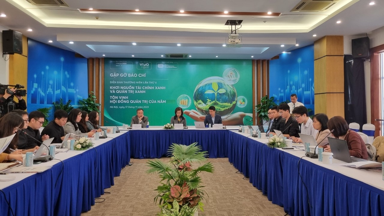 Lần đầu tiên vinh danh 5 Hội đồng quản trị của năm -0