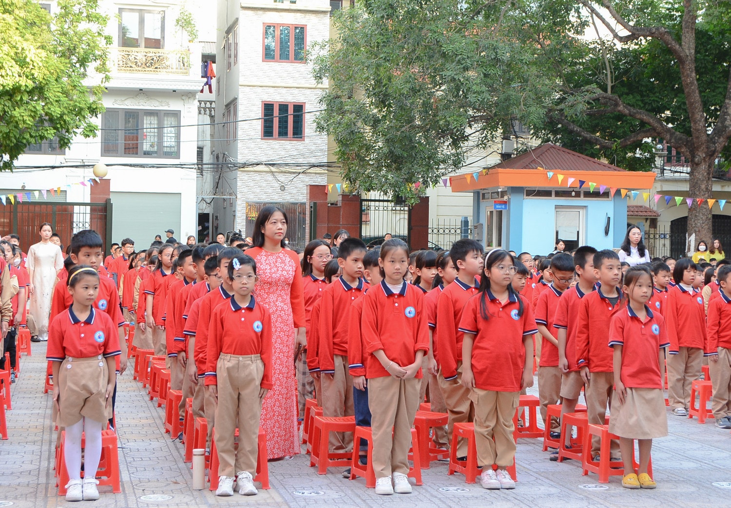 Trường Tiểu học Vũ Xuân Thiều đón nhận bằng khen của UBND TP. Hà Nội -0