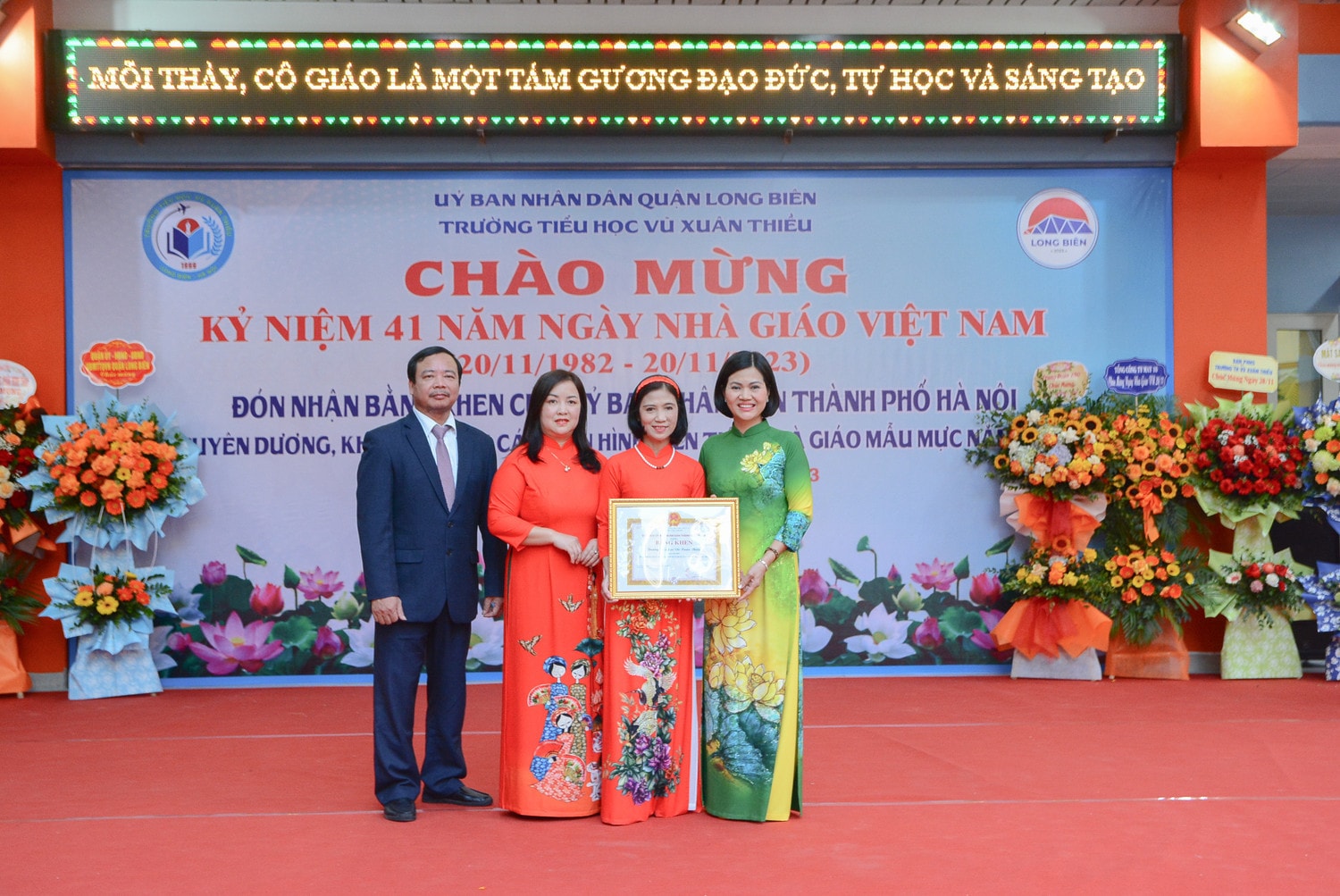 Trường Tiểu học Vũ Xuân Thiều đón nhận bằng khen của UBND TP. Hà Nội -0