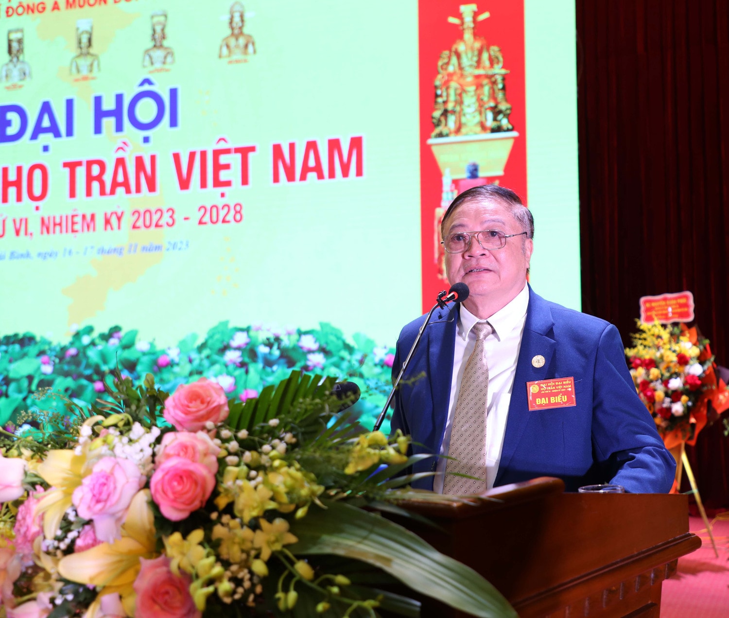 Phó Chủ tịch họ Trần Việt Nam Trần Đình Nhâm Họ Trần Việt Nam đoàn kết, dân chủ, kỷ cương, đổi mới và phát triển -0