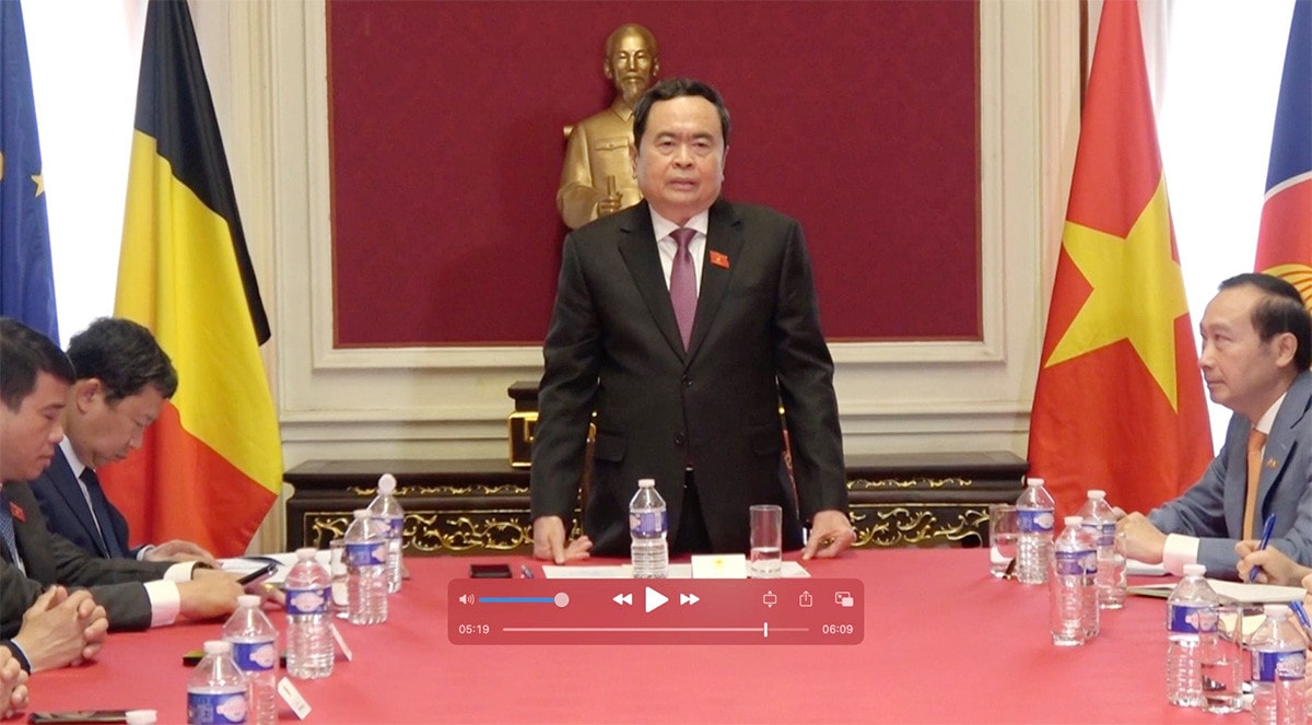 Phó Chủ tịch Thường trực Quốc hội Trần Thanh Mẫn thăm Đại sứ quán Việt Nam tại Bỉ -1