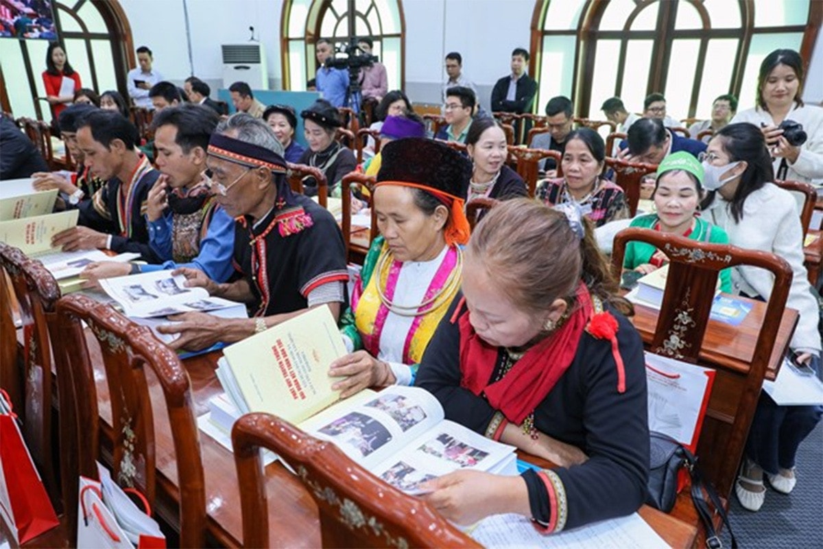 Ra mắt cuốn sách của Tổng Bí thư Nguyễn Phú Trọng về phát huy truyền thống đại đoàn kết toàn dân tộc -4