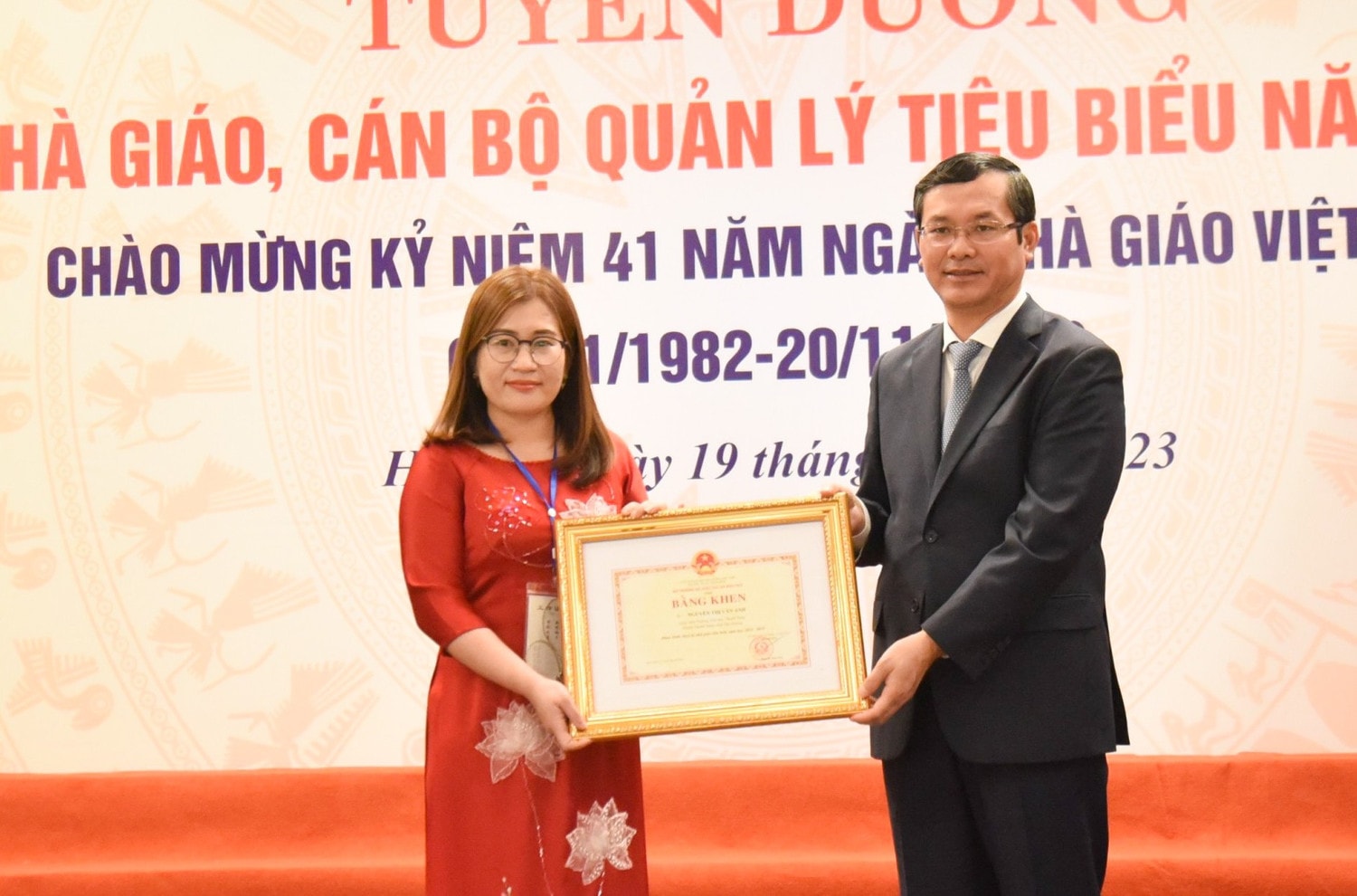 Bộ GD-ĐT tuyên dương nhà giáo, cán bộ quản lý tiêu biểu năm 2023 -0