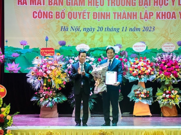 Giám đốc Bệnh viện Bạch Mai kiêm nhiệm Phó Hiệu trưởng Trường Đại học Y Dược - ĐH Quốc gia Hà Nội -0
