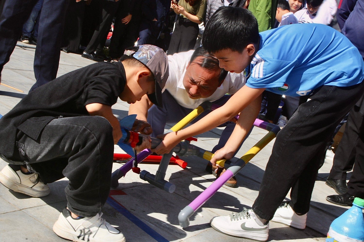 Bài 2: STEM không làm khó được học sinh Na Hang -0
