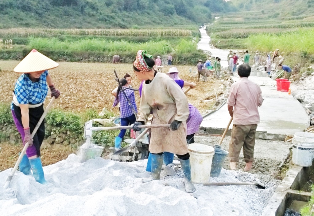Nông dân là chủ thể trong quá trình xây dựng NTM. Nguồn: ITN 