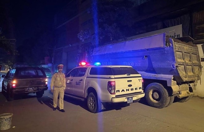 Công an quận Tây Hồ, Hà Nội: Mạnh tay với tội phạm lĩnh vực môi trường -0