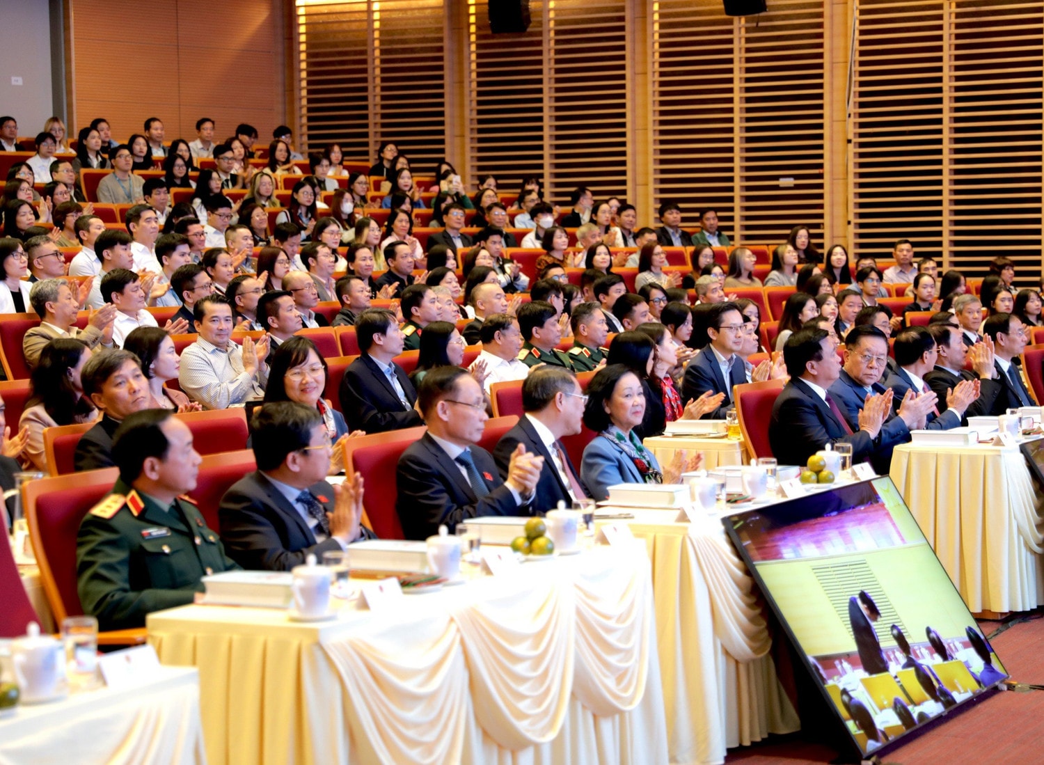 Ra mắt cuốn sách về nền ngoại giao Việt Nam của Tổng Bí thư Nguyễn Phú Trọng -0