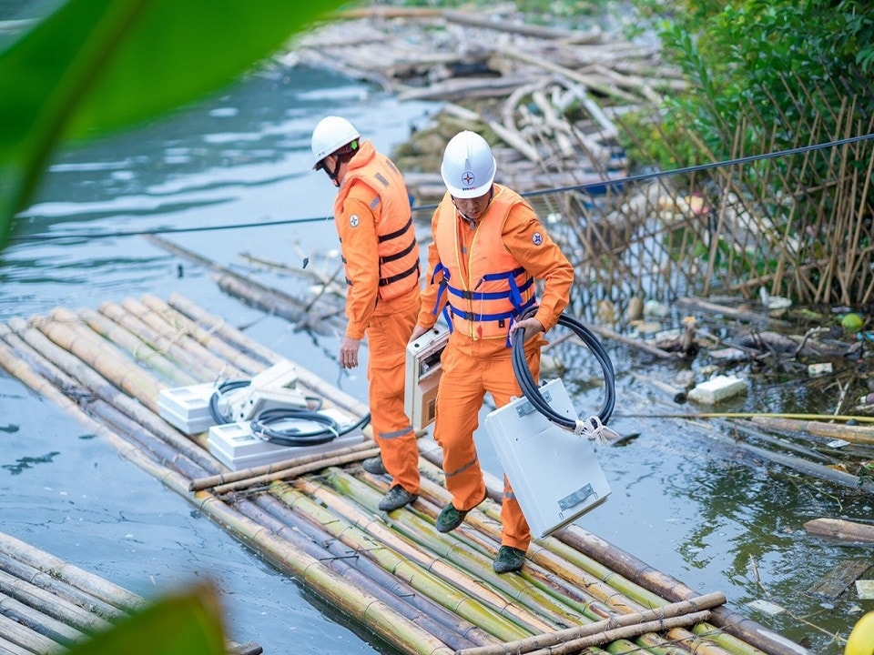 Điện lực Lạng Sơn quyết tâm hoàn thành nhiệm vụ -0