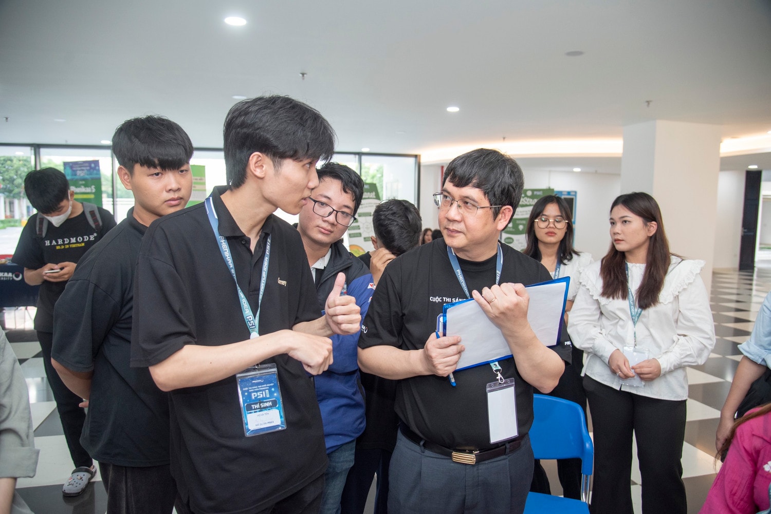 Trường ĐH Phenikaa tạo điều kiện cho sinh viên sáng tạo, khởi nghiệp -0