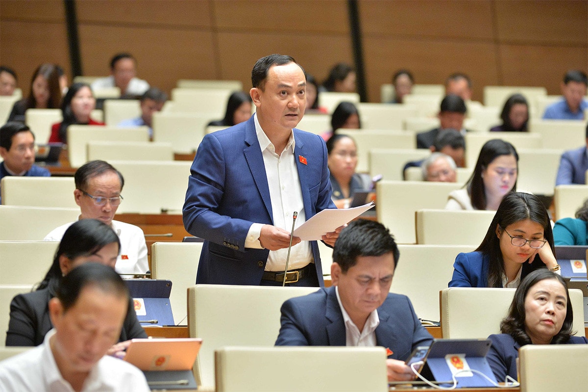 Dự thảo Luật Đường bộ: Quy định bao quát hơn với các hành vi bị nghiêm cấm -0