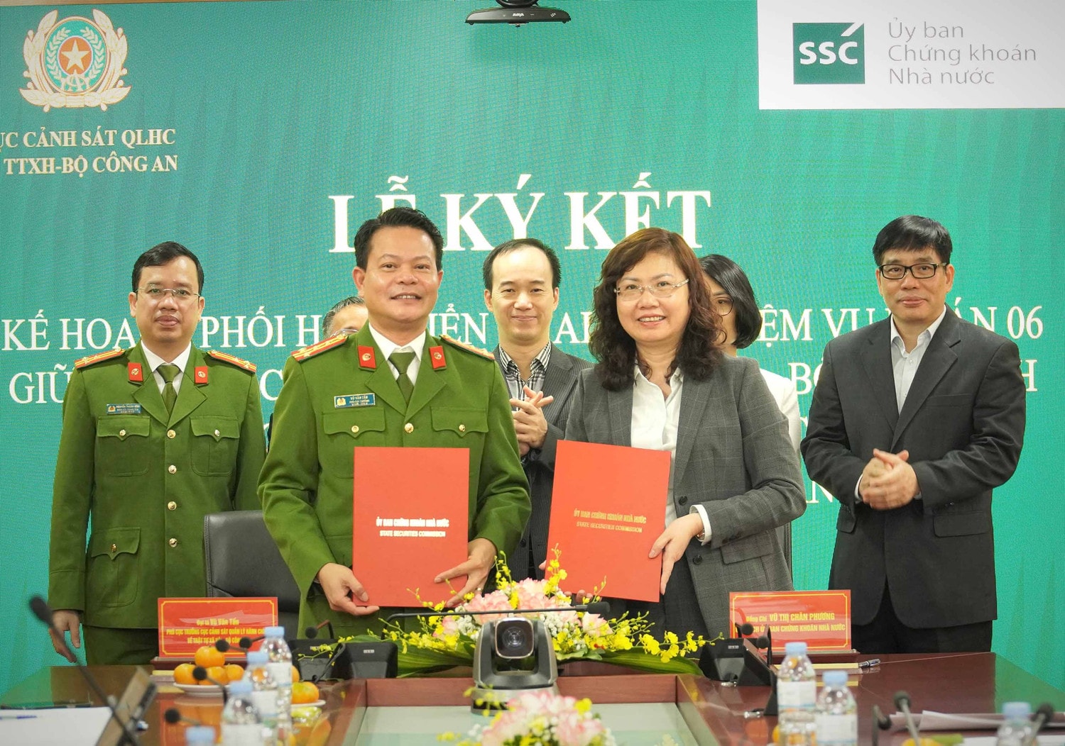UBCKNN và Cục Cảnh sát Quản lý hành chính về trật tự xã hội ký kết Kế hoạch phối hợp triển khai Đề án 06 -0