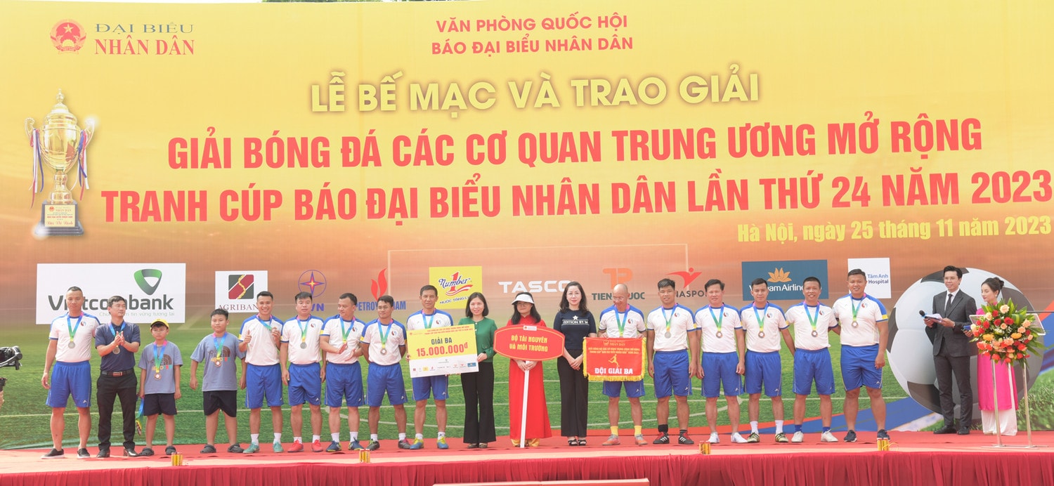 Bế mạc Giải bóng đá các cơ quan Trung ương mở rộng tranh Cúp Báo Đại biểu Nhân dân -0