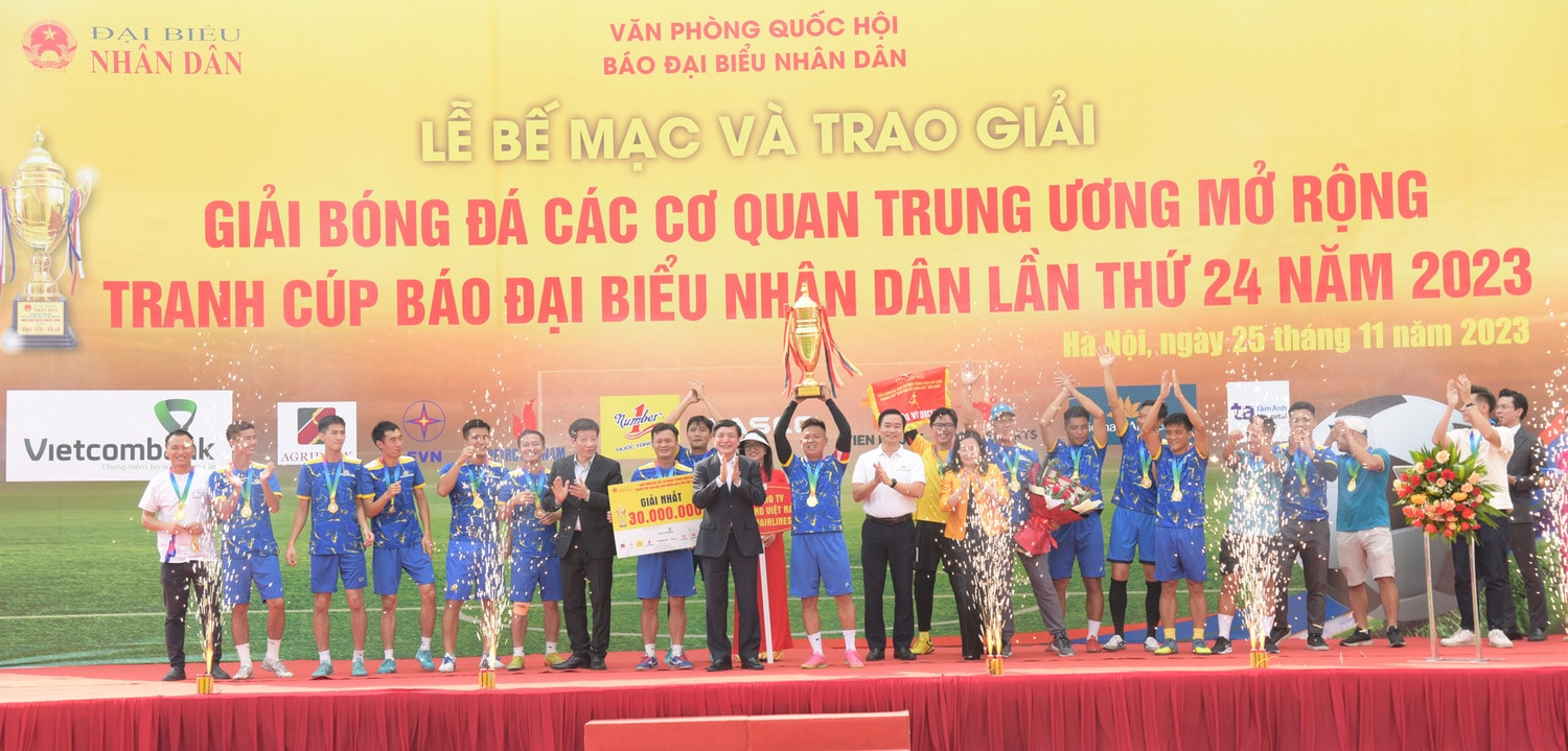 Bế mạc Giải bóng đá các cơ quan Trung ương mở rộng tranh Cúp Báo Đại biểu Nhân dân -0