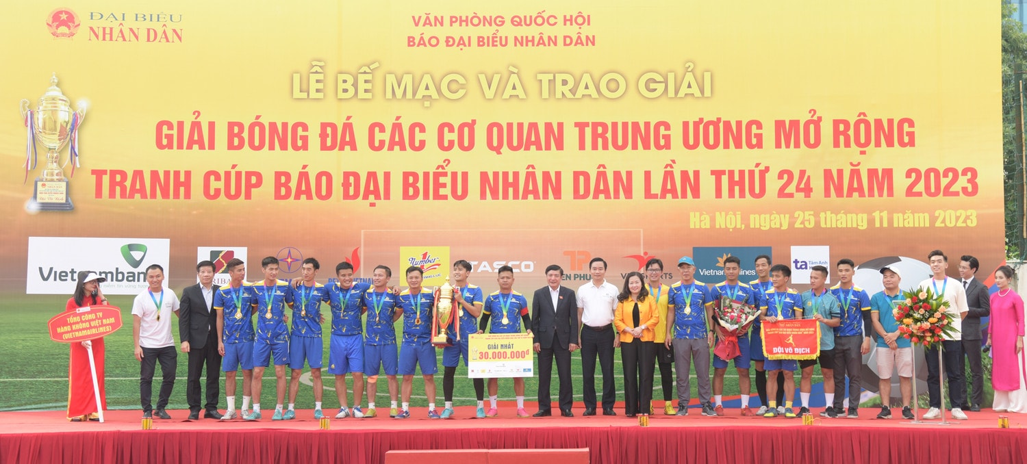 Bế mạc Giải bóng đá các cơ quan Trung ương mở rộng tranh Cúp Báo Đại biểu Nhân dân -0