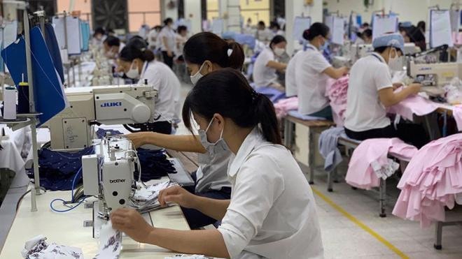 Phát huy lợi thế dân số trẻ, quy mô lớn -0