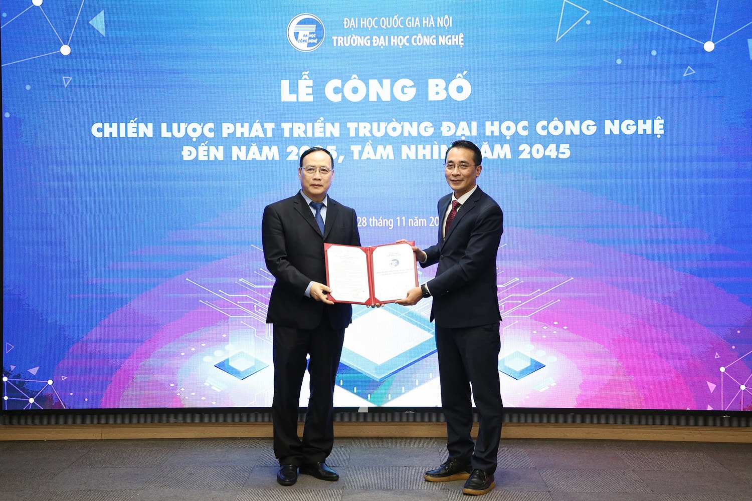Trường Đại học Công nghệ công bố chiến lược mới để trở thành đại học nghiên cứu, đổi mới sáng tạo tiên tiến của châu Á -0