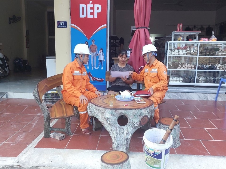 PC Lai Châu thực hành tiết kiệm, chống lãng phí -0