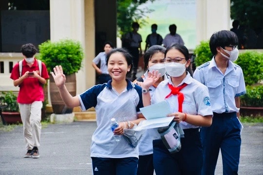 TP. Hồ Chí Minh: Đổi mới đề thi tuyển sinh lớp 10 -0