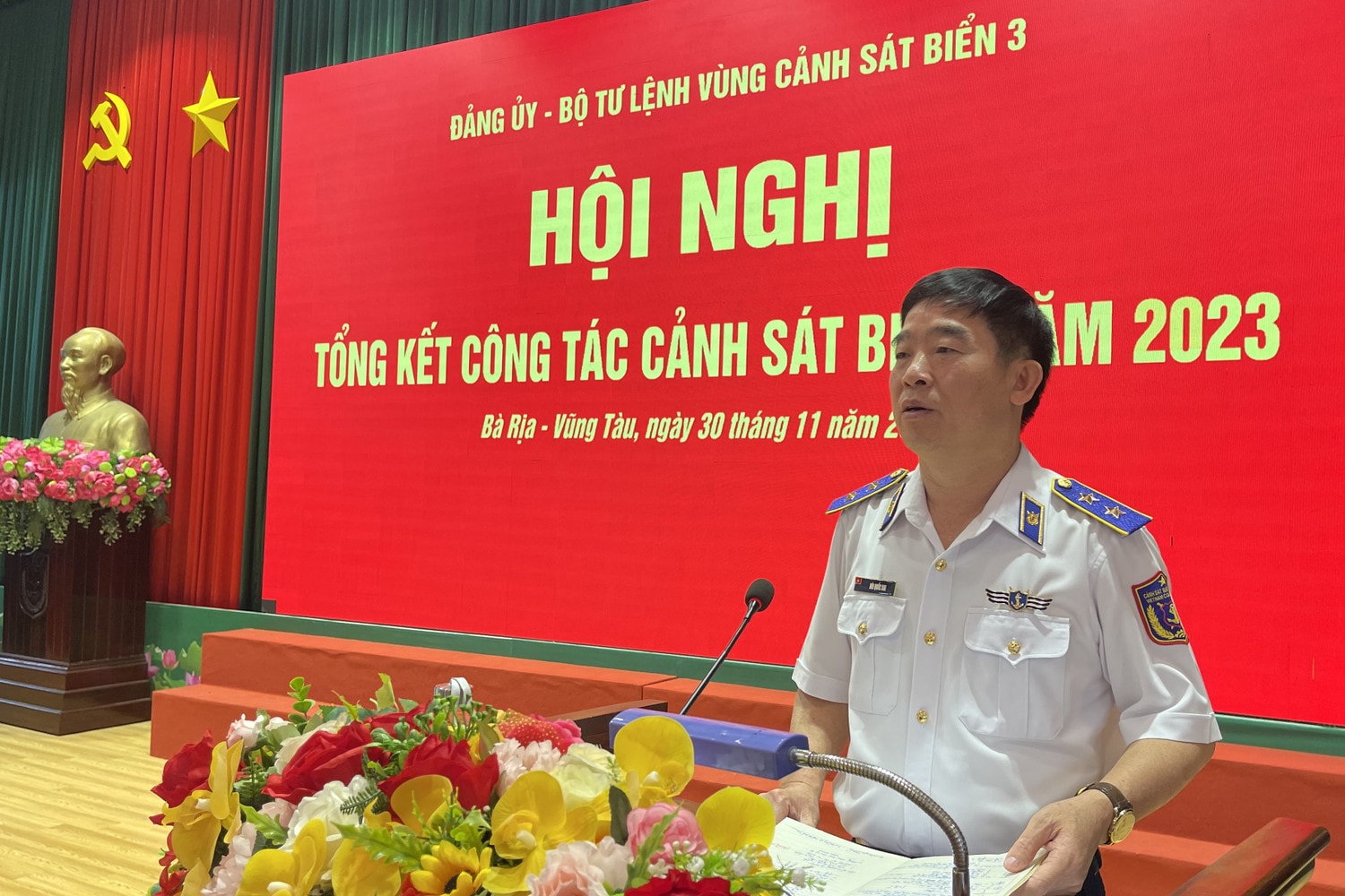 Trung tướng Bùi Quốc Oai - Bí thư Đảng ủy, Chính ủy Cảnh sát biển Việt Nam