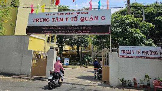TP. Hồ Chí Minh: Trung tâm Y tế quận 6 dùng bác sĩ chưa có chứng chỉ hành nghề khám sức khoẻ cho học sinh