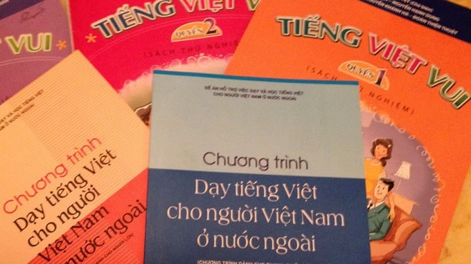 Tiếp tục nâng cao hiệu quả dạy học tiếng Việt cho người Việt Nam ở nước ngoài -0