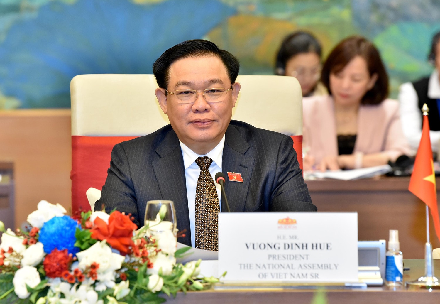 Chủ tịch Quốc hội Vương Đình Huệ đón, hội đàm với Chủ tịch Quốc hội Campuchia -0