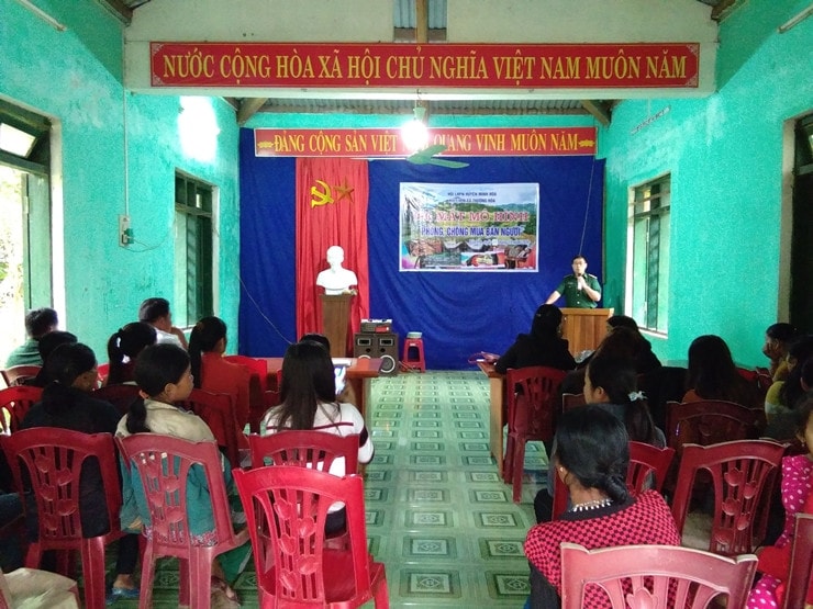 Quảng Bình: Hỗ trợ hơn 1,6 tỷ đồng cho người bị mua bán và người di cư -0