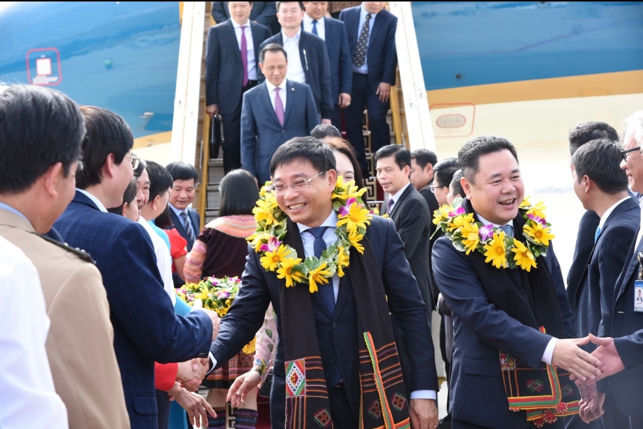 Di chuyển từ Hà Nội đến Điện Biên chỉ mất 1 giờ -0