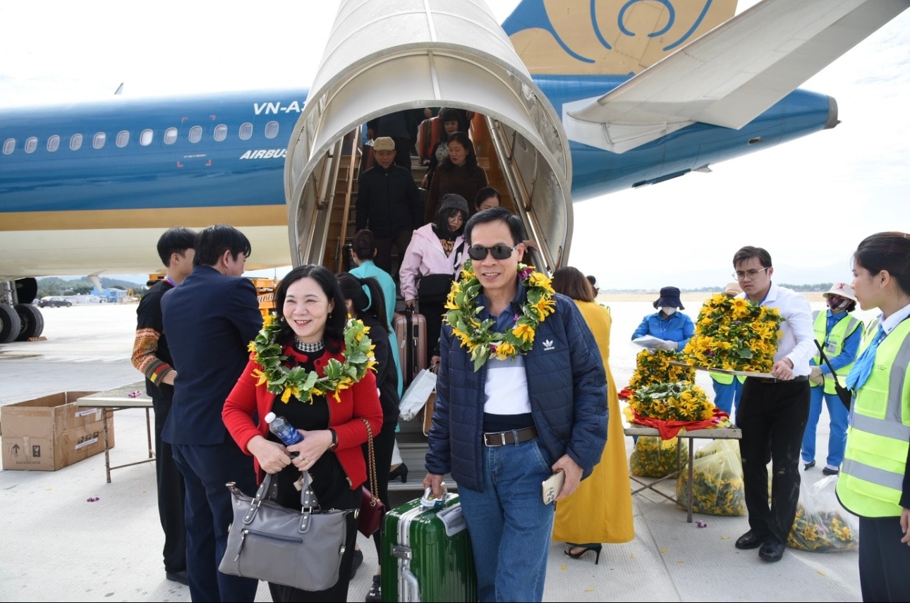 Di chuyển từ Hà Nội đến Điện Biên chỉ mất 1 giờ -0