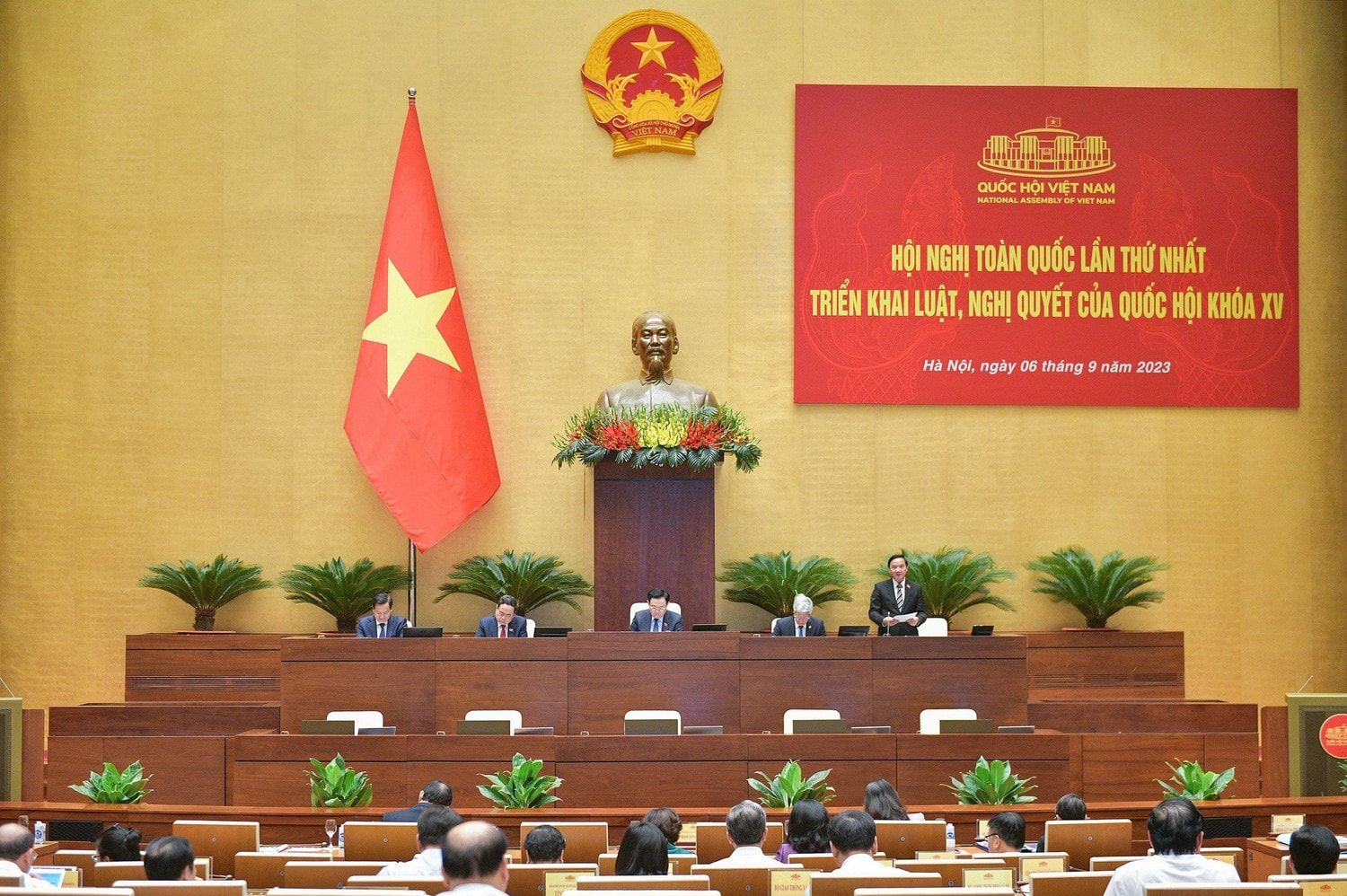Bài 3: Phải vì cuộc sống, dẫn dắt và kiến tạo -0