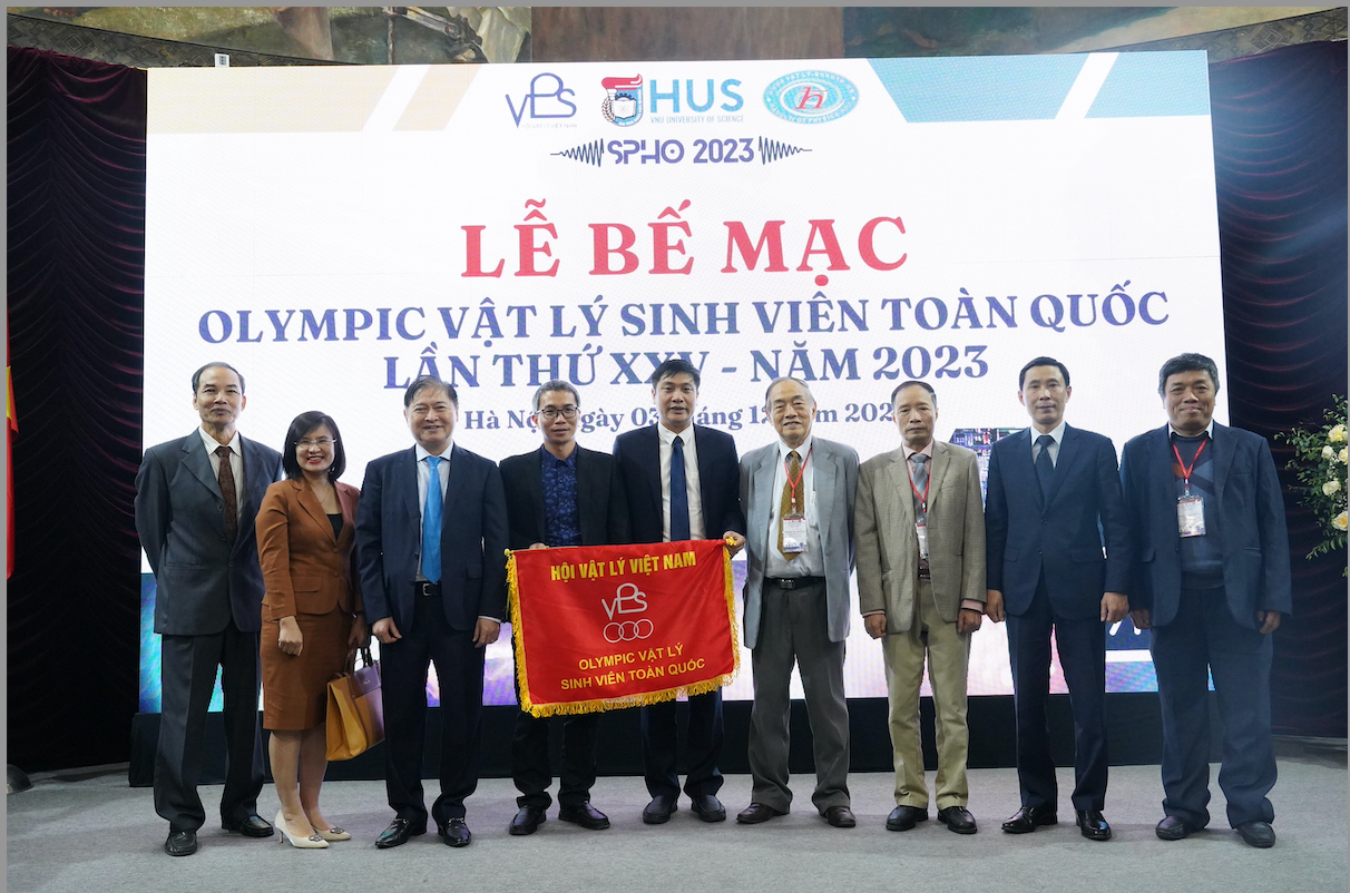 180 giải đã được trao tại Cuộc thi Olympic Vật lý Sinh viên toàn quốc lần thứ 25 -0