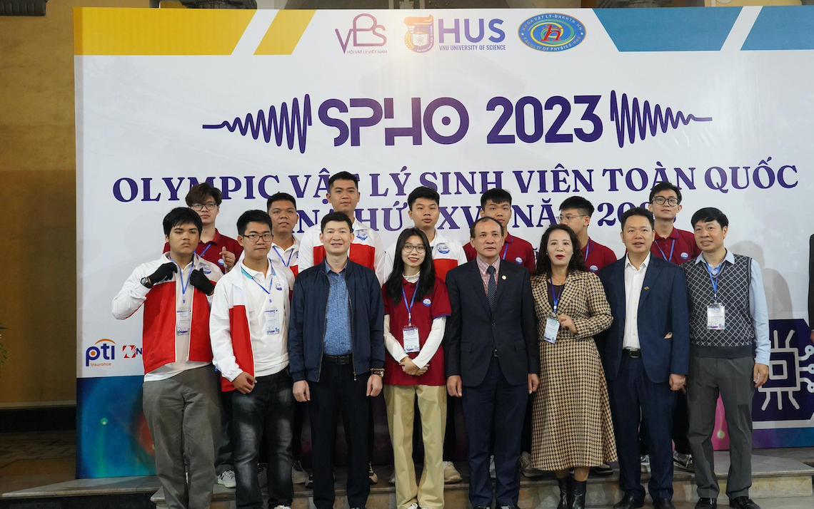 180 giải đã được trao tại Cuộc thi Olympic Vật lý Sinh viên toàn quốc lần thứ 25 -0