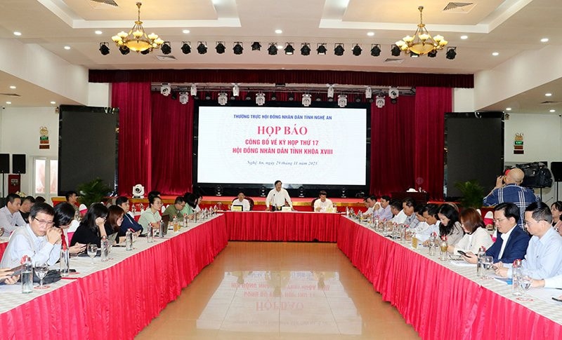 Nghệ An: HĐND tỉnh dự kiến chất vấn ngành Tài nguyên - Môi trường và Du lịch tại Kỳ họp thứ 17 -0