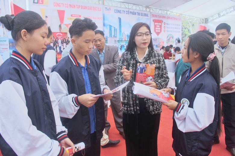 Nhiều hoạt động hỗ trợ lao động dân tộc thiểu số -0