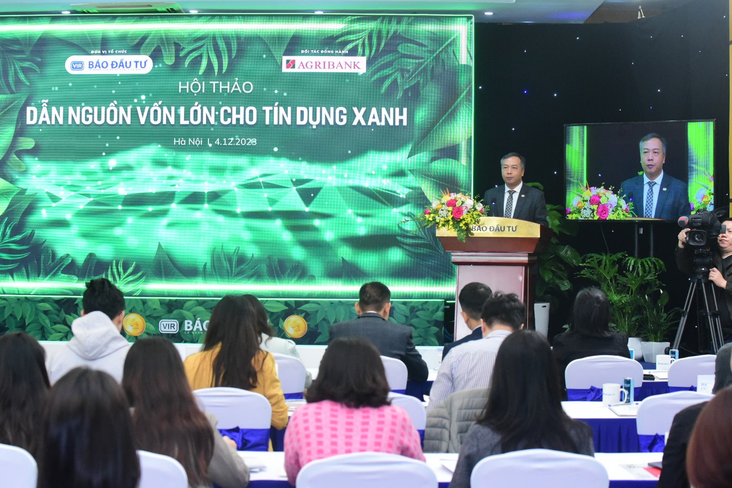 Muốn thúc đẩy tín dụng xanh không thể chỉ dựa riêng vào ngân hàng -0