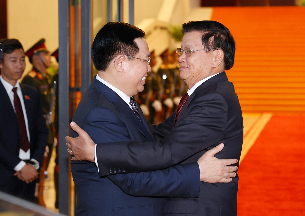 Chủ tịch Quốc hội Vương Đình Huệ hội kiến Tổng Bí thư, Chủ tịch nước Lào Thongloun Sisoulith -0