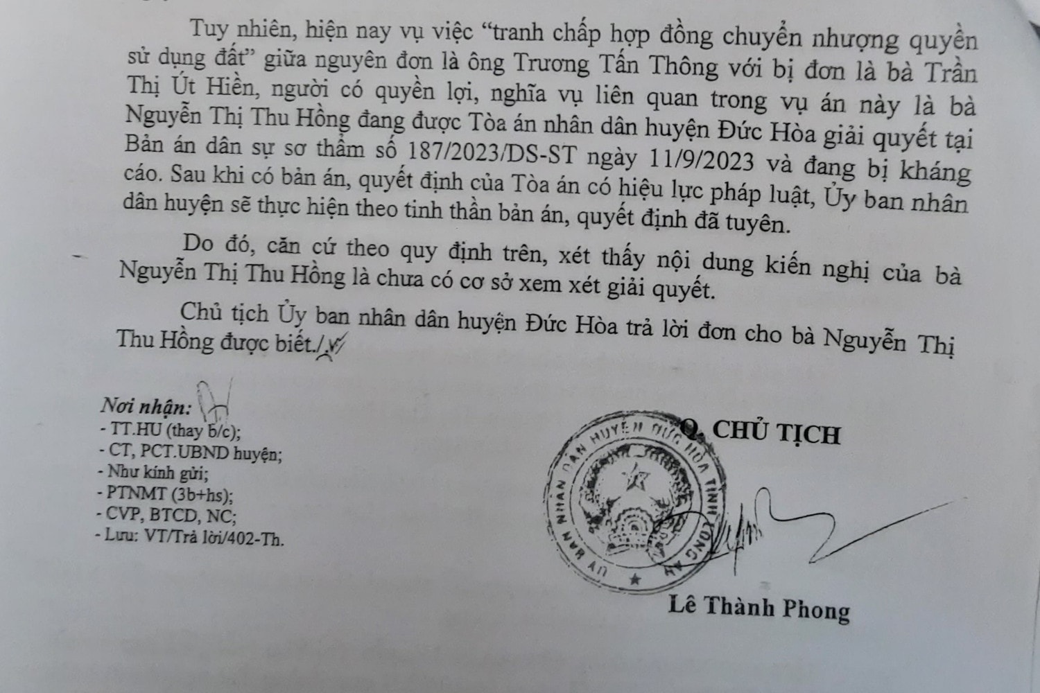 Long An: Mòn mỏi chờ nhận tiền đền bù vì vướng chủ cũ khu đất đã bán 10 năm trước lôi ra kiện -0