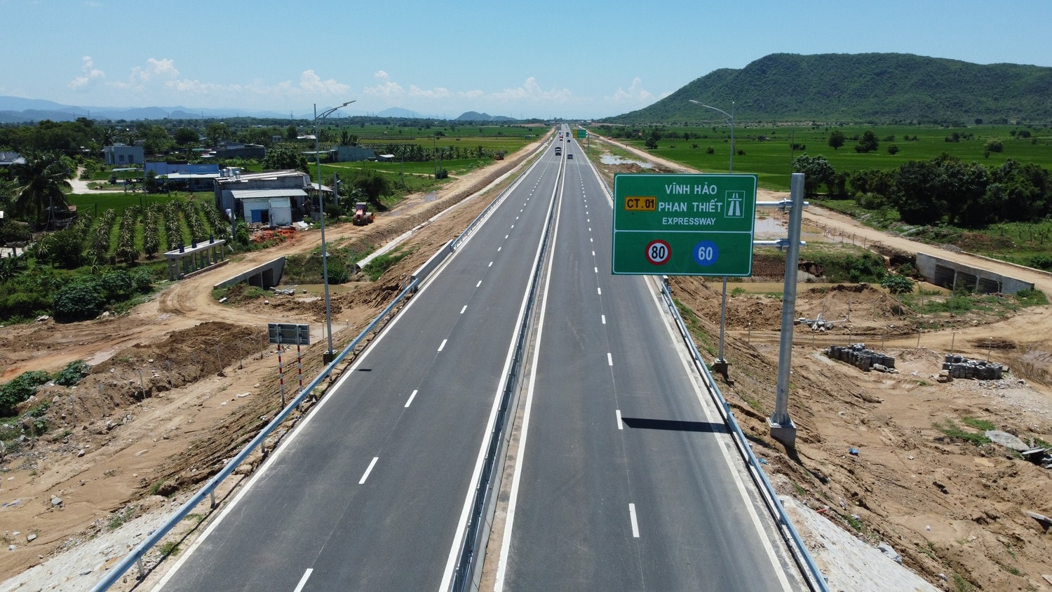 Công nhân thi công gói XL04 tại dự án cao tốc Vĩnh Hảo - Phan Thiết phản ánh bị Cty Cầu đường New Sun nợ lương từ tháng 6.2023 đến tháng 8.2023