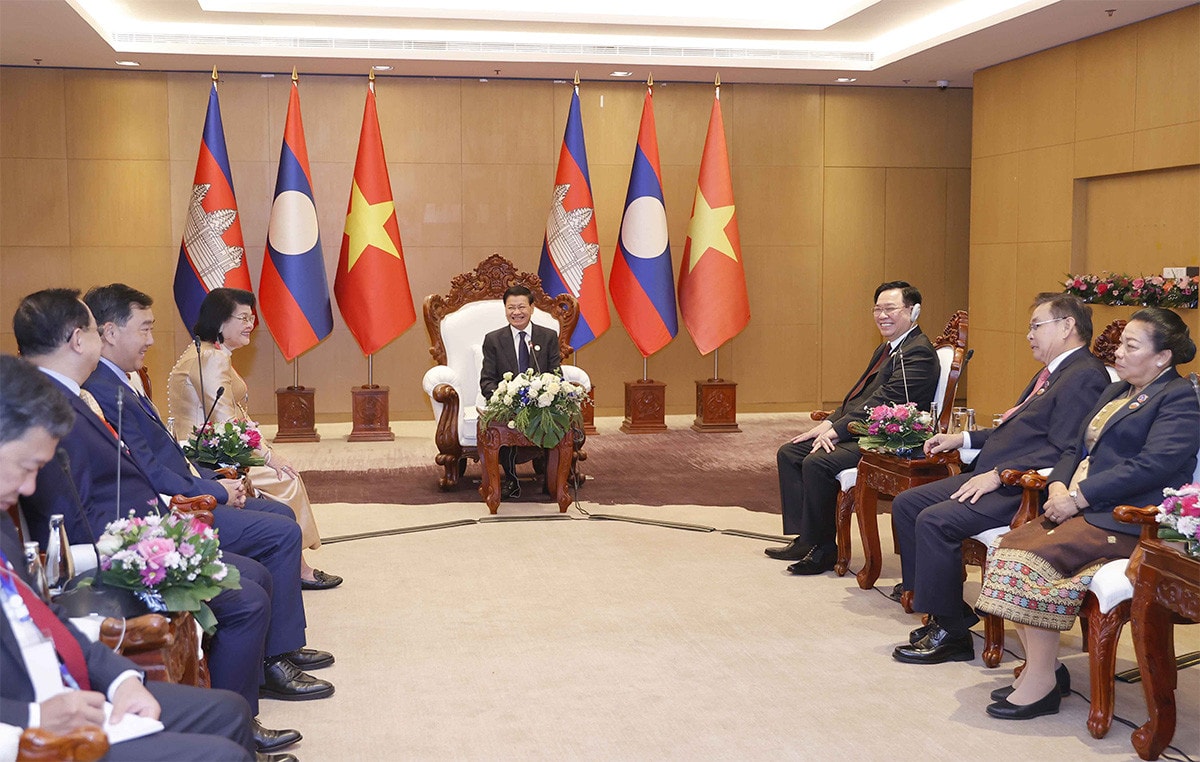 Chủ tịch Quốc hội Vương Đình Huệ dự khai mạc Hội nghị cấp cao Quốc hội 3 nước Campuchia - Lào - Việt Nam lần thứ nhất
